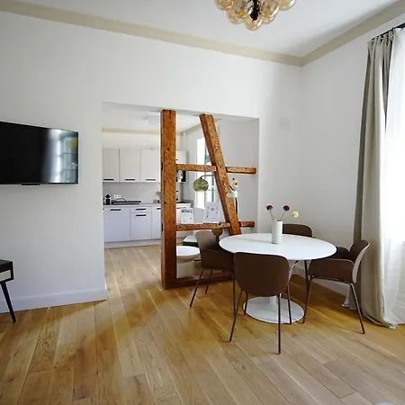 Koenigsgleis-apartments דירה *